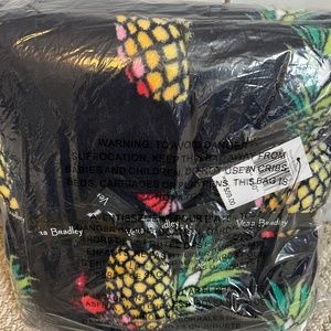 Vera Bradley Fleece blanket Toucan Party 80” X 50”- NWT in original packaging